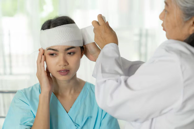Concussion patient receiving care after an auto accident — The Shift Chiropractic Oakland